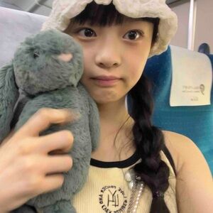 Meet your Posher, Ailun